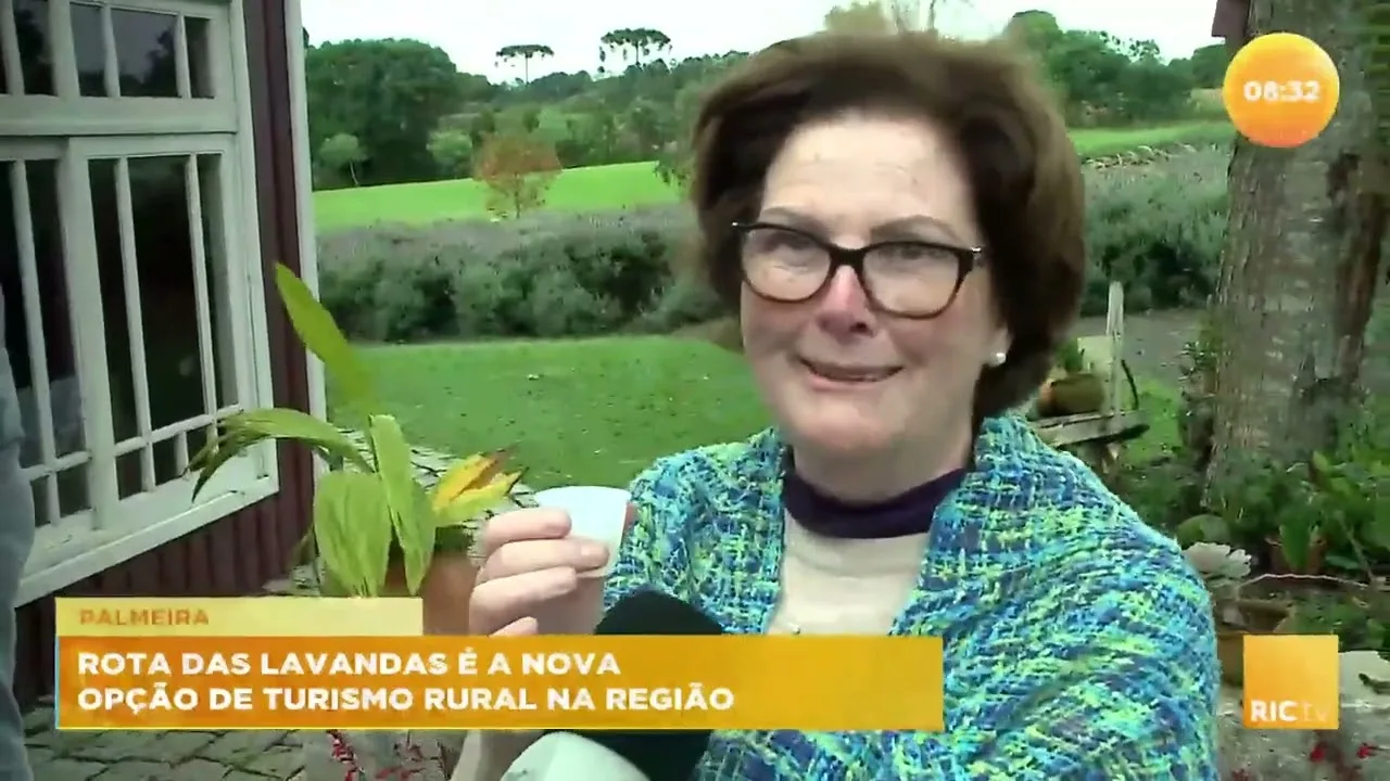 Fátima Bernardes posta texto em homenagem a Cid Moreira