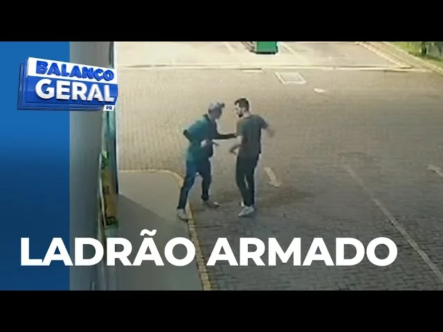 Ladrão armado aborda cliente de posto de combustíveis e rouba caminhonete