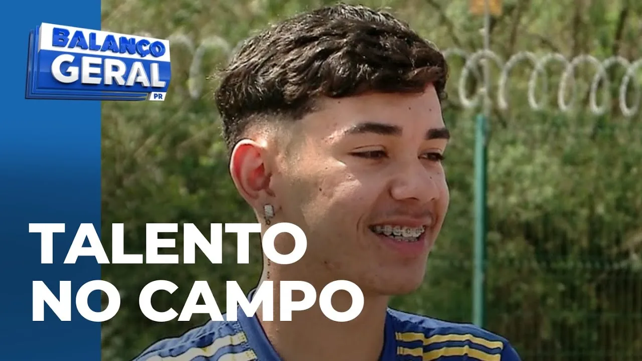 Menino da periferia de Fazenda Rio Grande está perto de realizar sonho de jogar na Europa