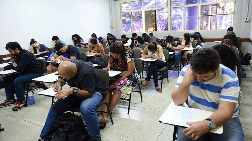 Concurso menos disputado não significa que a nota de aprovação será inferior