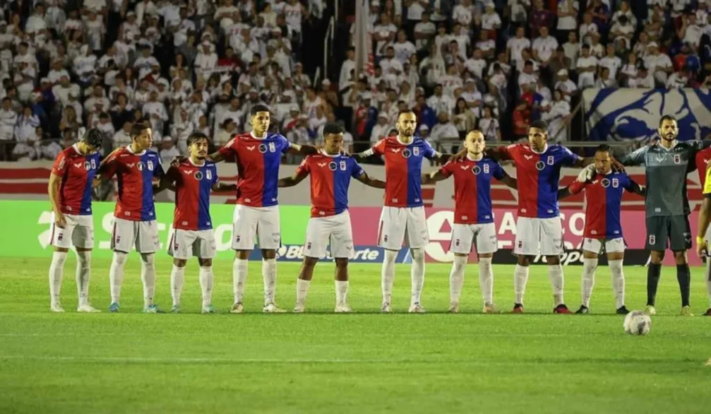 time do paraná clube antes de partida contra o cascavel