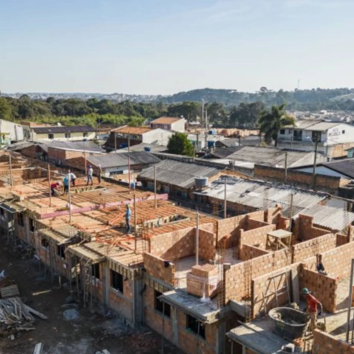 Situação do bairro Caximba é citado em debate de candidatos a prefeito de Curitiba