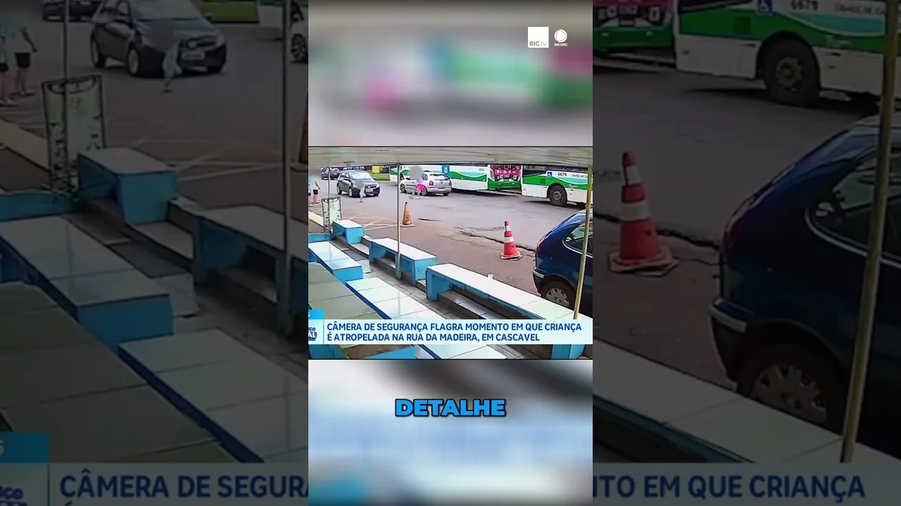 Criança é atropelada na rua da Madeira em Cascavel; câmera de segurança registra tudo