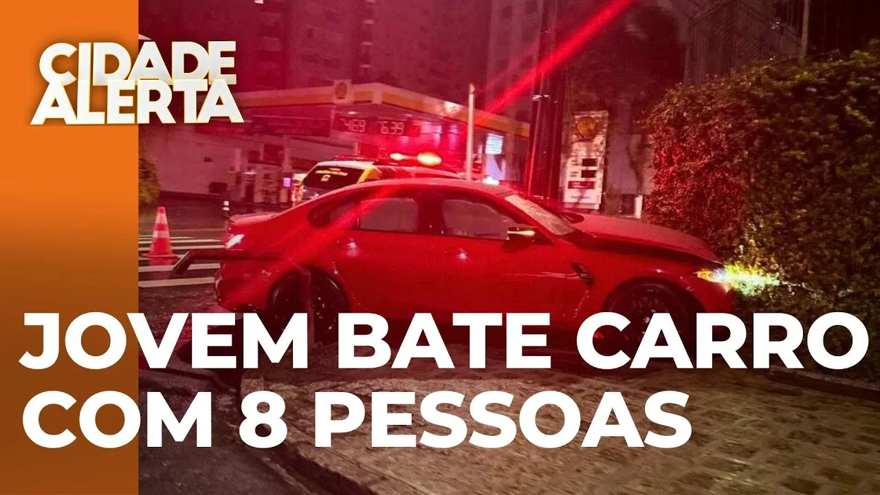 Irresponsabilidade ao volante: Jovem bate carro com 8 passageiros e gravaram o próprio acidente