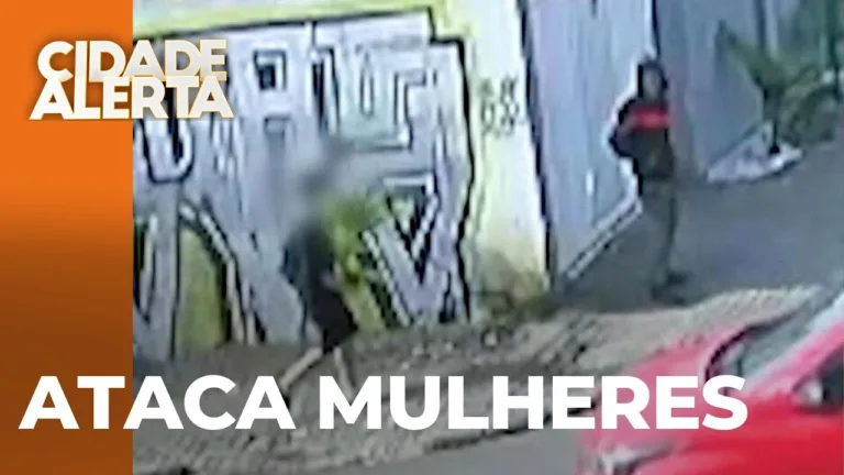 Suspeito espera na esquina e ataca mulheres indefesas; câmera registrou o crime