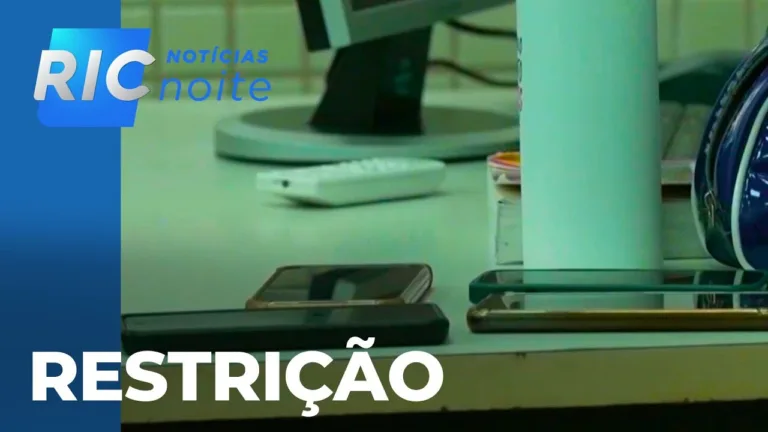 Restrição do uso de celulares pelos alunos, promete aumentar foco e reduzir a ansiedade