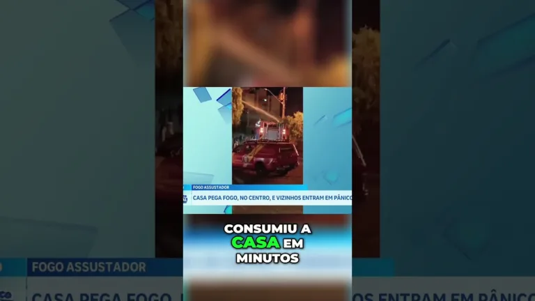 Fogo destrói casa de madeira que vinha sendo invadida a noite