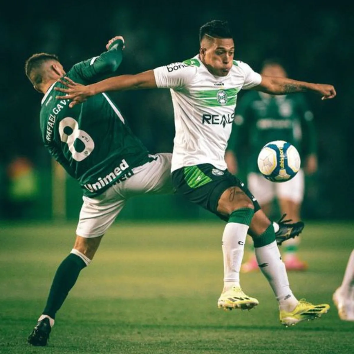 Sebastian Gómez em Coritiba x Goiás, pela Série B de 2024