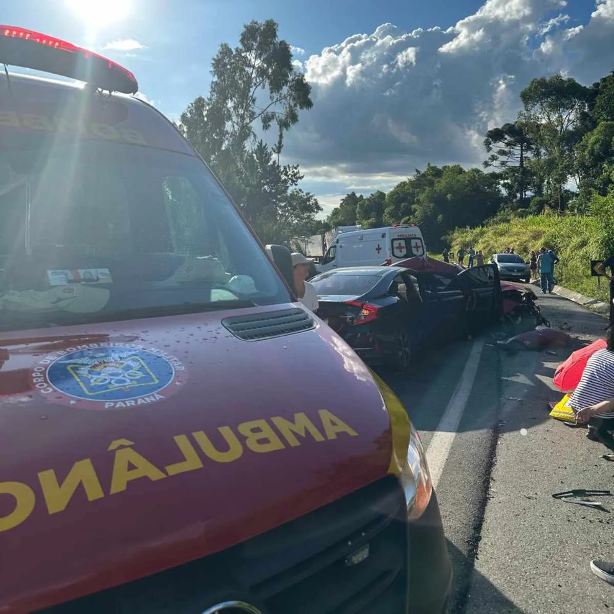 Acidente na BR-476 aconteceu na tarde desta terça-feira (31)