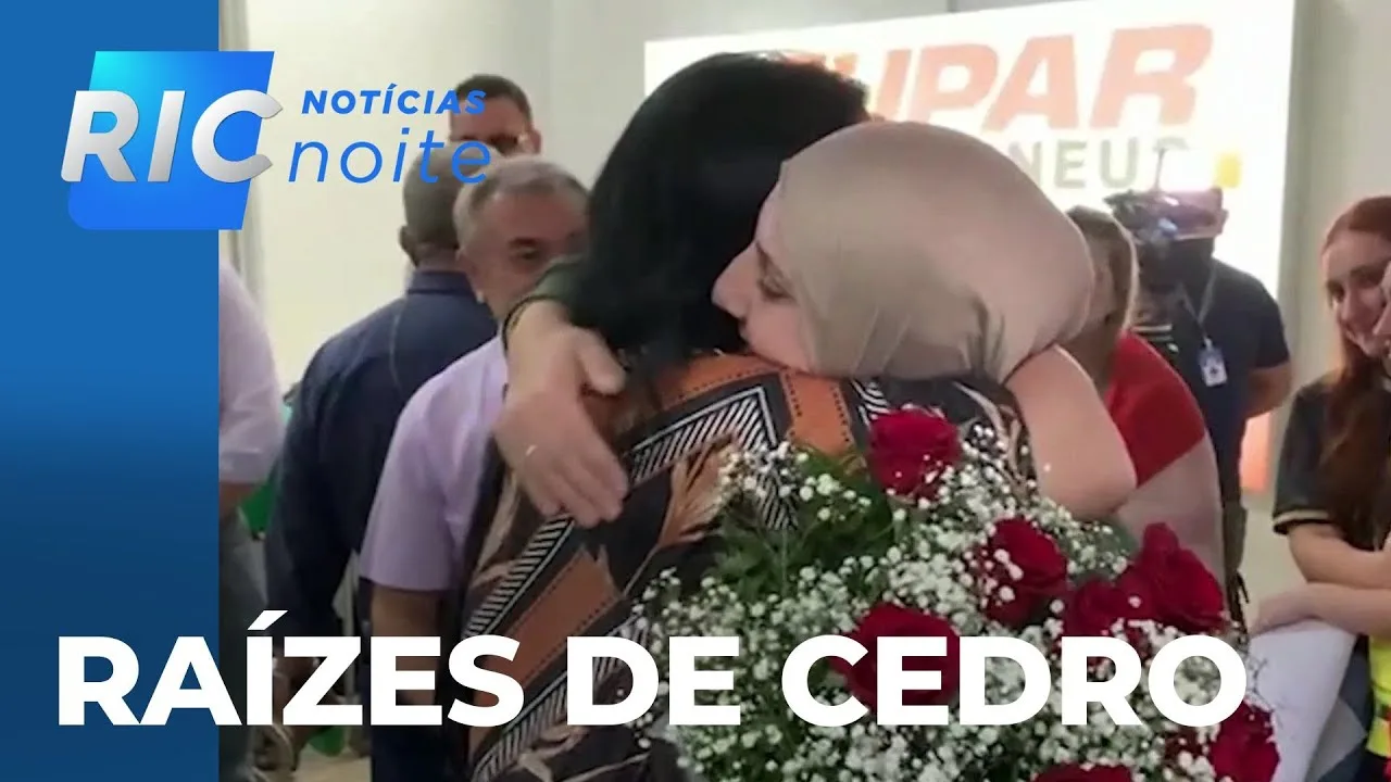 Repatriados do Líbano chegam a Foz do Iguaçu em voo da operação Raízes de Cedro