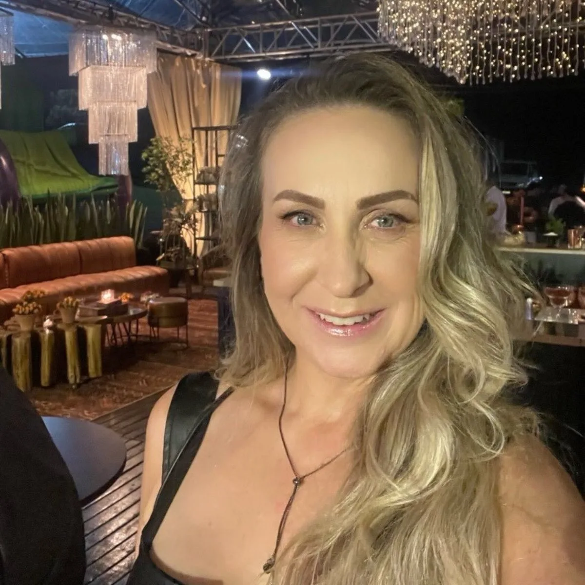 Vítima de acidente na BR-163 é Leila Cristina Destri Niehues