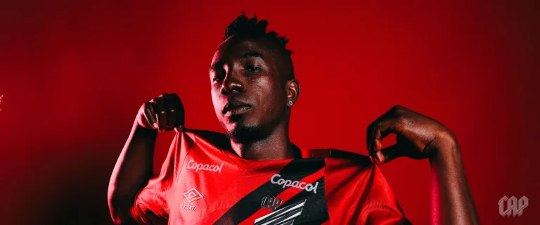 Kevin Velasco, atacante do Athletico.