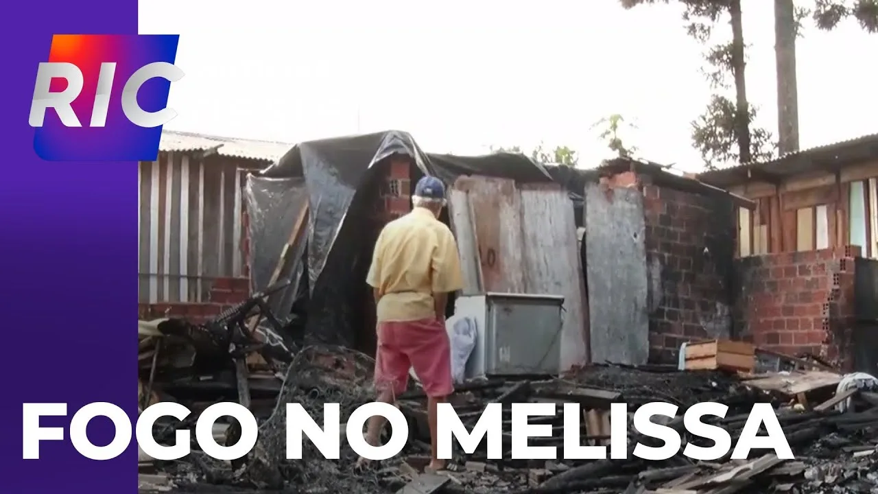 Casas são destruídas por fogo no bairro Melissa; moradores comentam sobre a ocorrência