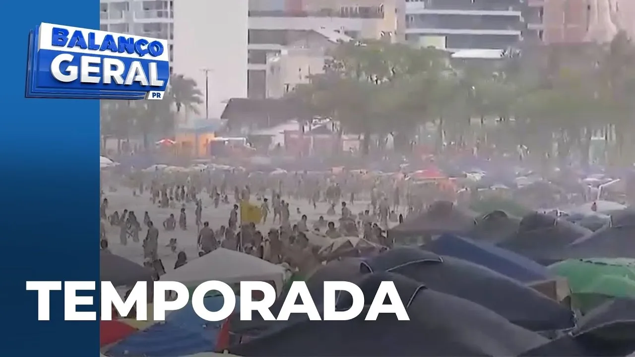 Litoral segue com praias cheias e ambulantes animados após a virada do ano