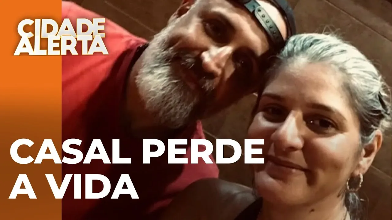Casal perde a vida depois de bater carro contra árvore