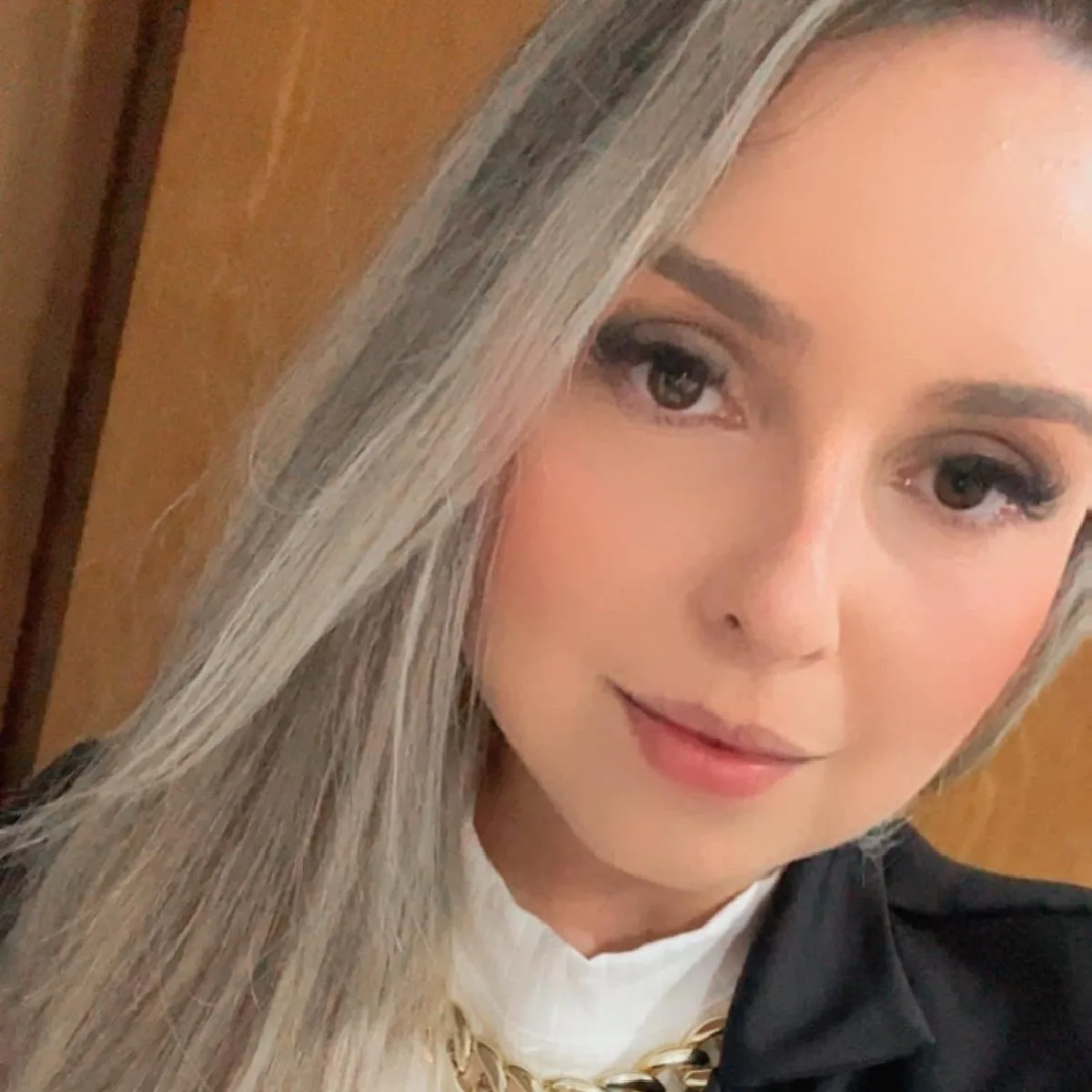 “Meu dia mais triste”, diz mãe de jovem morta a facadas pelo ex-namorado