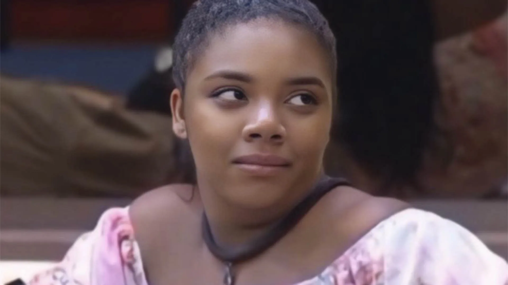 Raquel Brito (Imagem: Reprodução / PlayPlus)