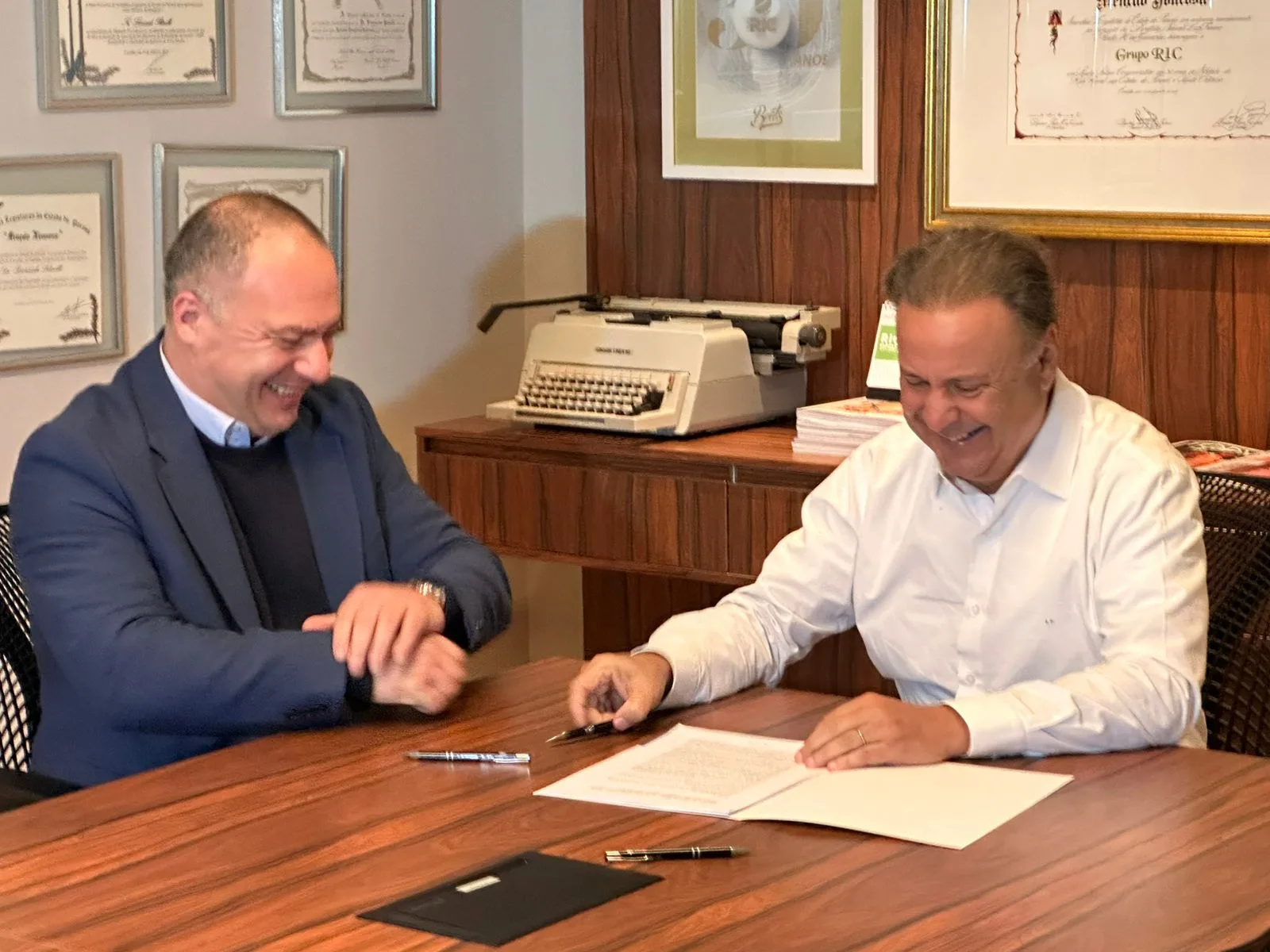 Campeonato Paranaense 2025 terá transmissão pela RICtv e Jovem Pan News