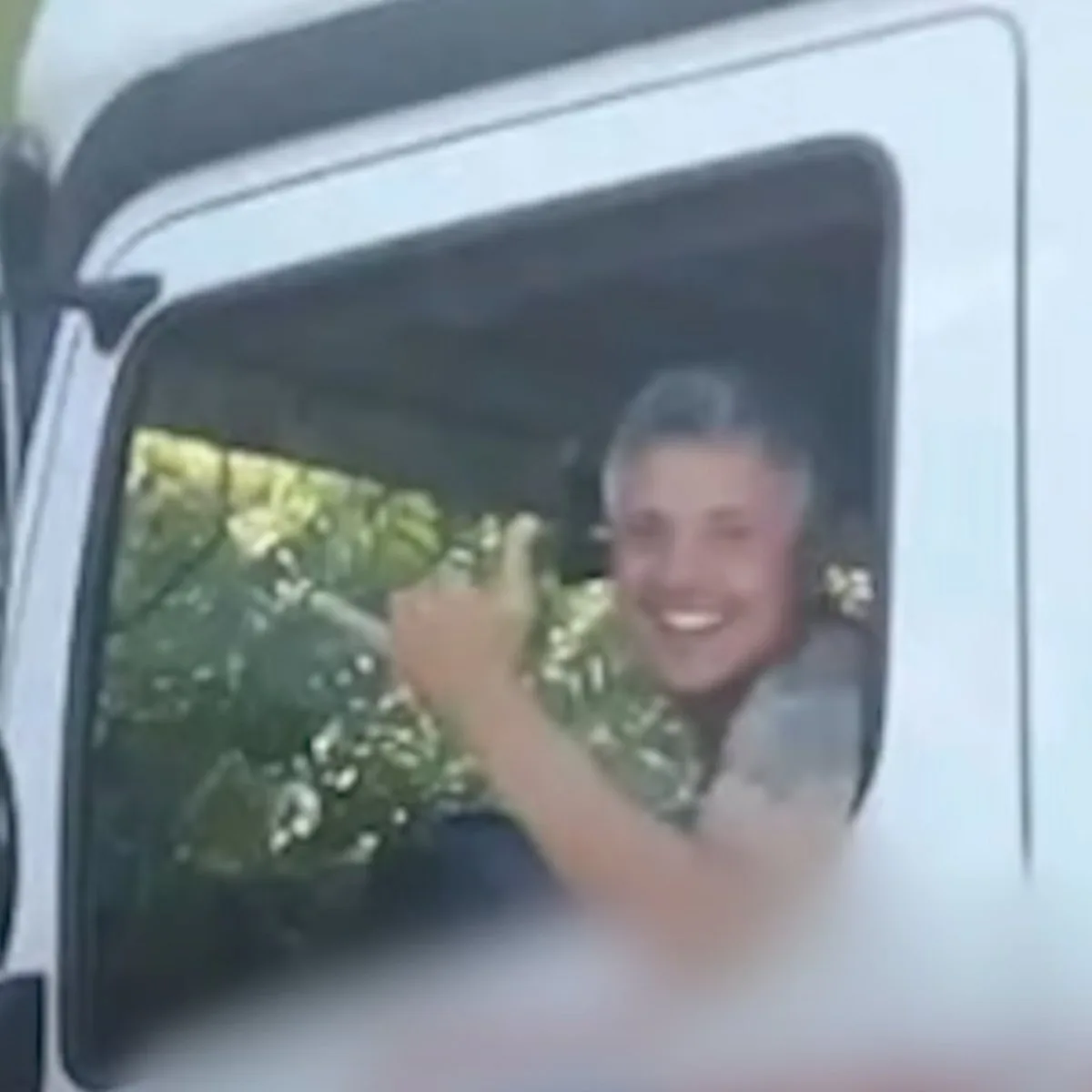 Caminhoneiro sai para dar uma volta e desaparece na Grande Curitiba