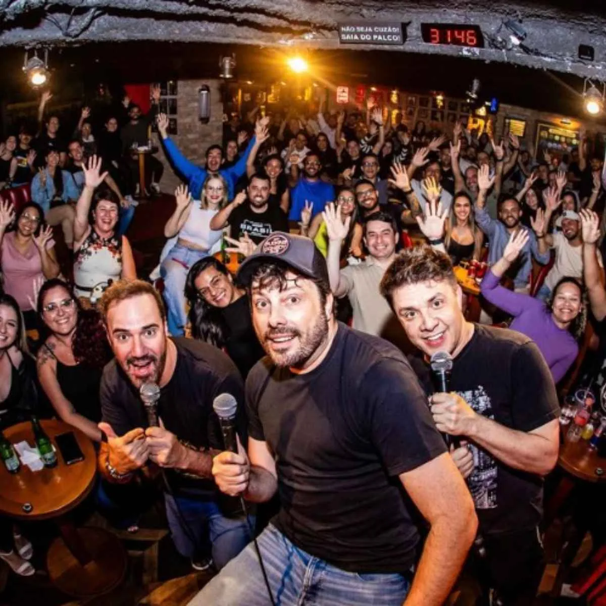 Danilo Gentili, Diogo Portugal e Oscar Filho fazem show em Curitiba; confira
