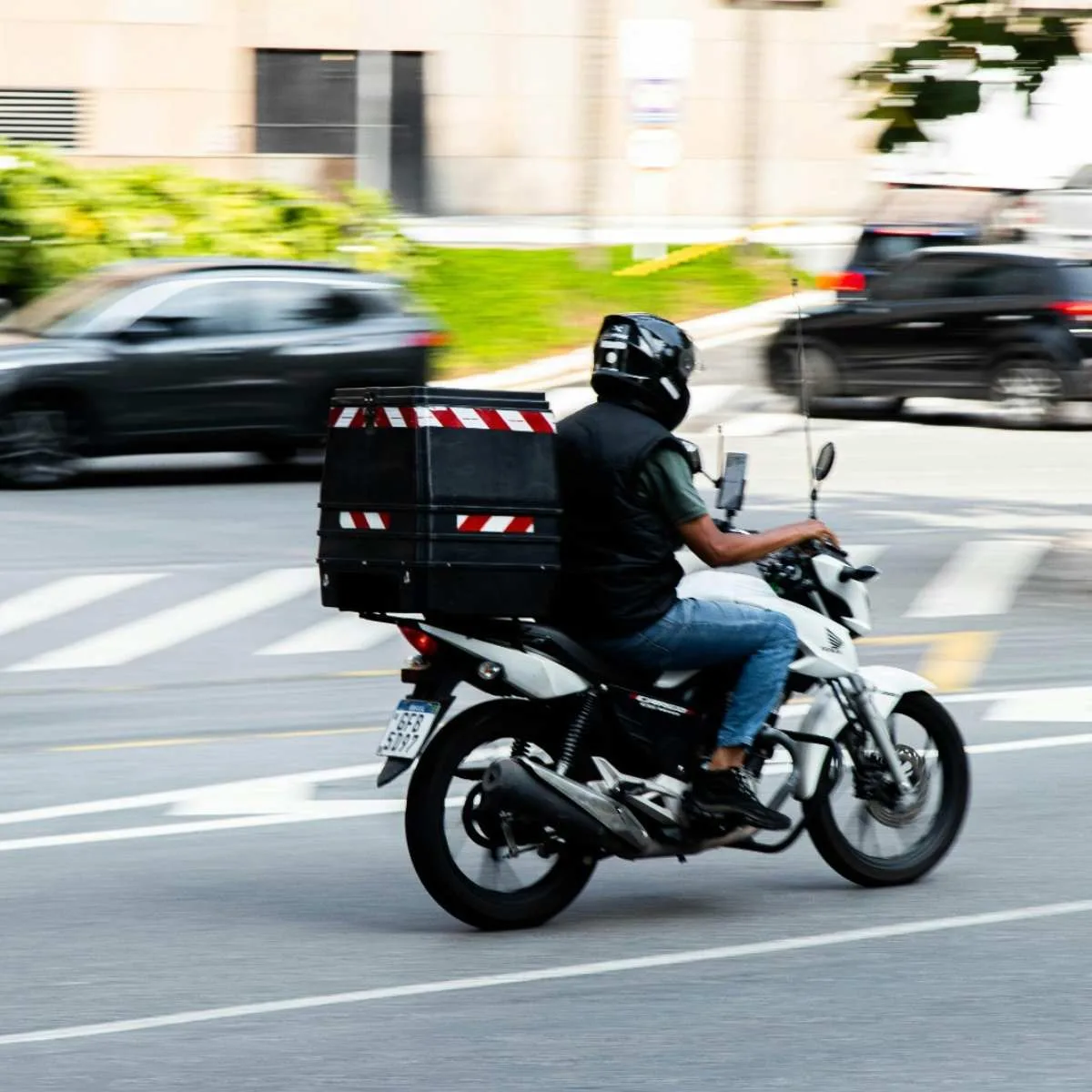 Mais de 60% dos acidentes de trânsitos por dia no Brasil envolvem motocicletas