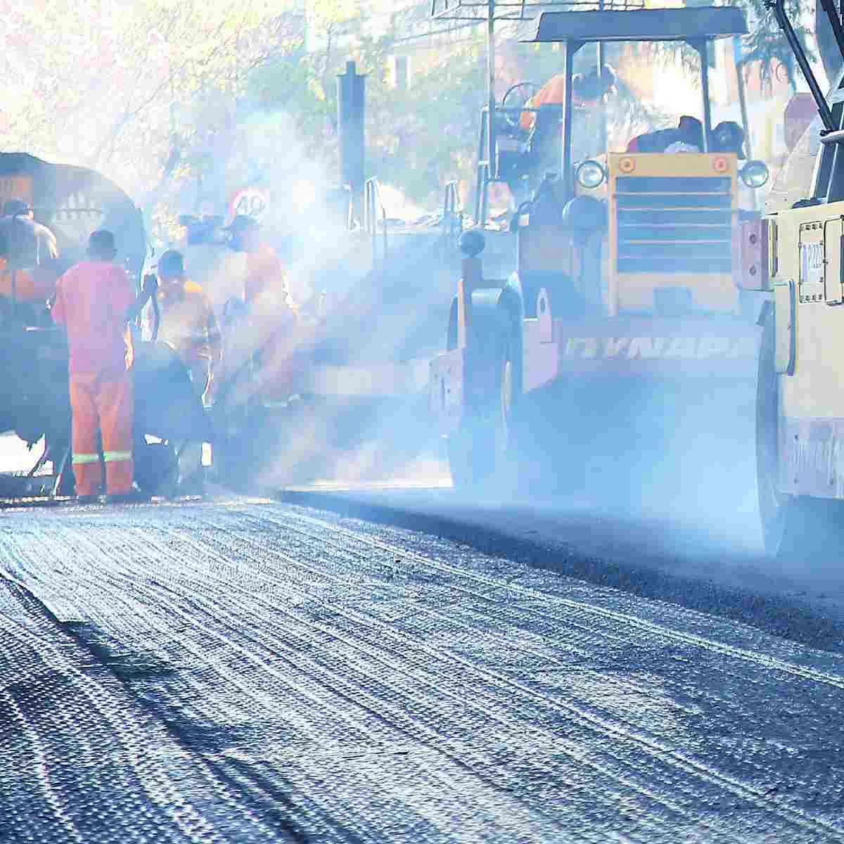 Candidatos à prefeitura prometem melhorias no asfalto de Curitiba em debate