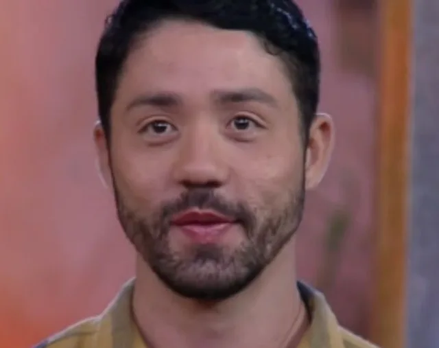 Rico Melquiades foi o campeão de A Fazenda 13 (Imagem: Reprodução / RECORD TV)