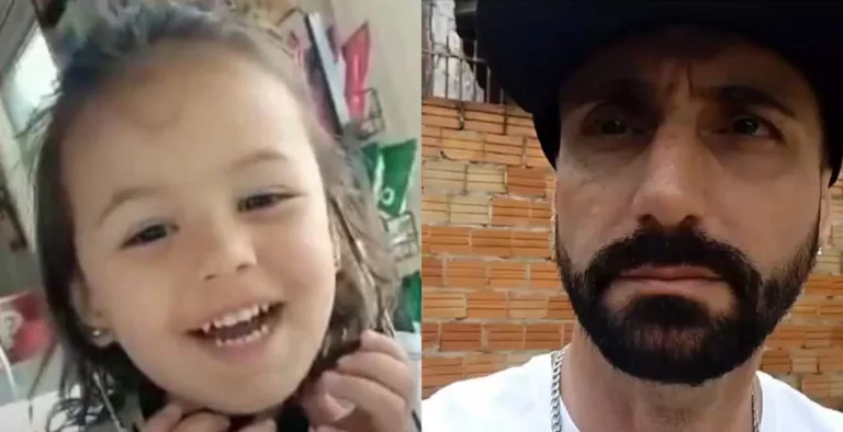 Menina afogada em máquina de levar sorrindo