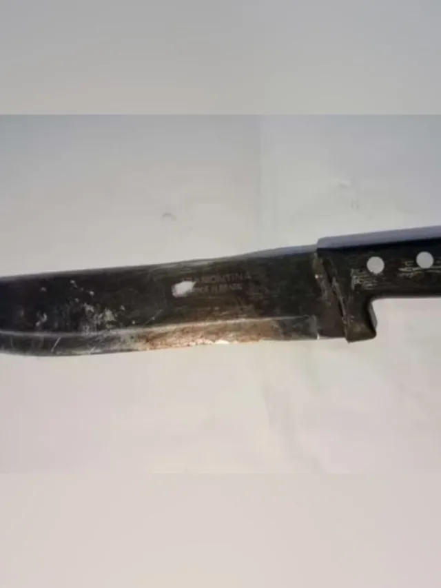 Mulher corta pênis de marido que não conseguiu ter ereção durante relação