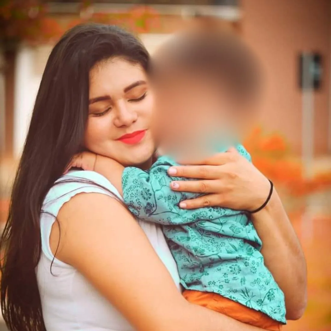 Ana Carolina estava em carro esmagado por carga de caminhão na PR-340