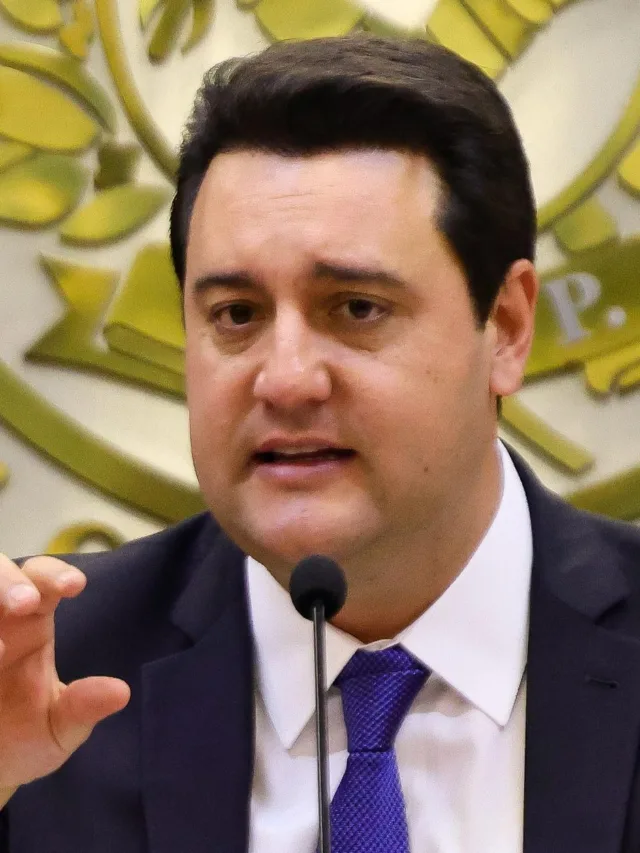 Ratinho Junior anuncia novas medidas contra estiagem; veja no RIC Notícias Opinião