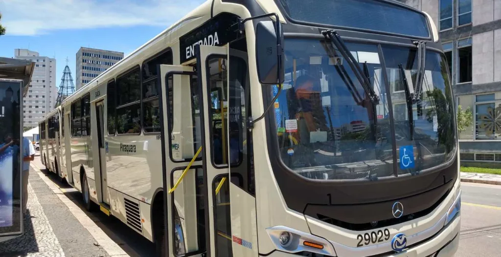 RIC Notícias Opinião destaca licitação do transporte na RMC