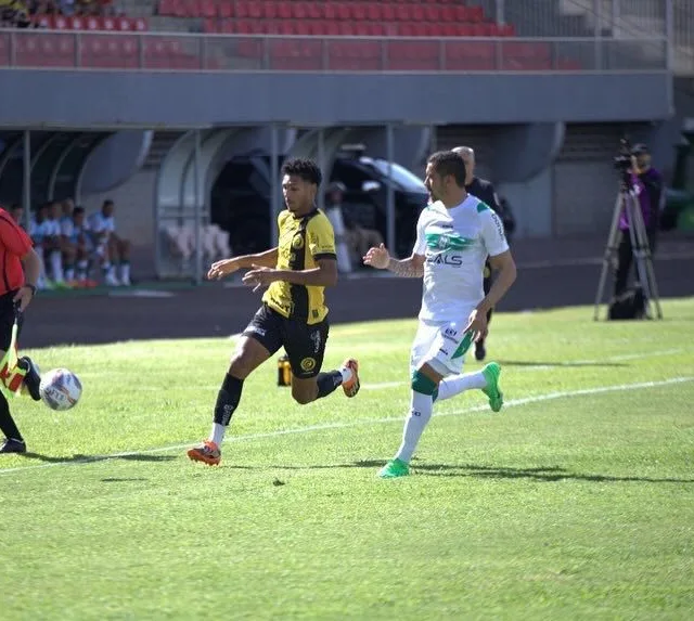 Lance de Cascavel x Coritiba, pelo Paranaense