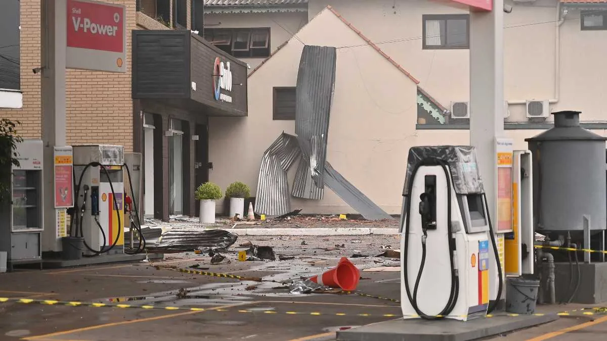 posto de combustíveis a poucos metros de queda de avião