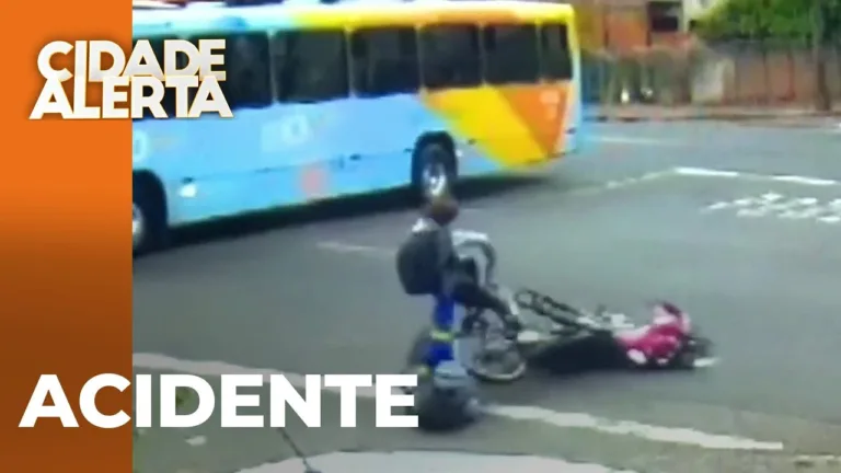 Câmera registra acidente grave entre moto, bicicleta e ônibus; vítima fala sobre o caso