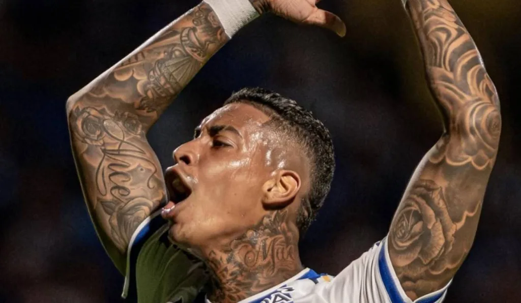 alef manga em partida pelo avaí