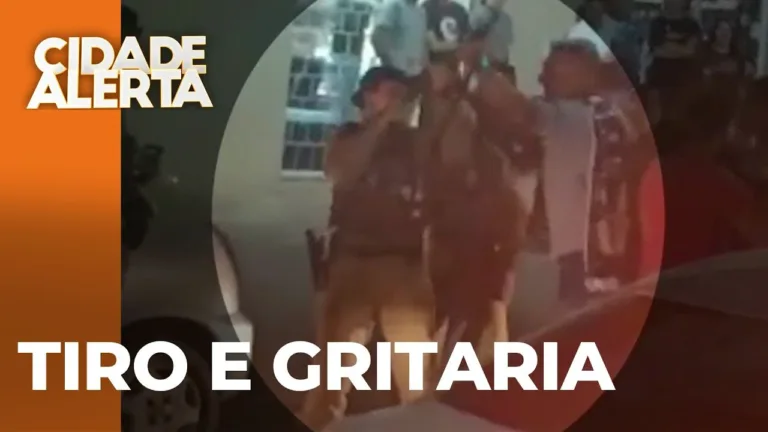 Vereador recém-eleito briga com a polícia, cria tumulto e tenta arrancar arma da PM