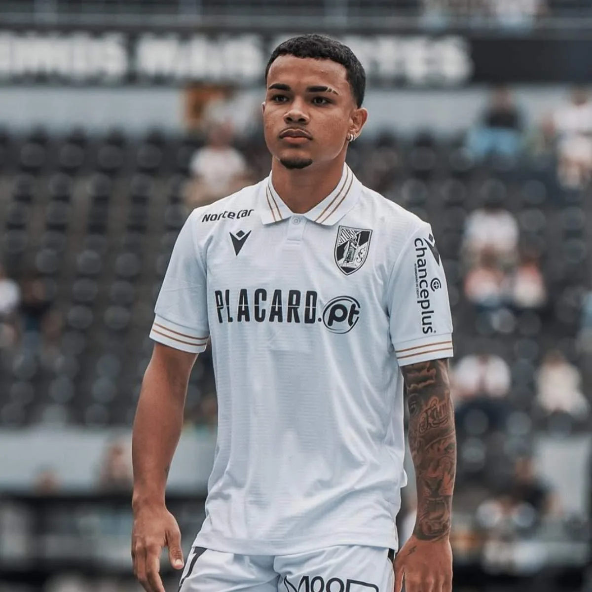 Coritba fatura mais de R$ 11 milhões com venda de atleta da base