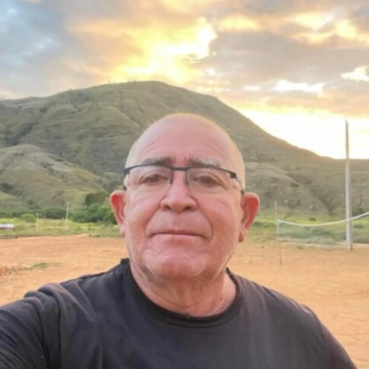 Candidato a prefeito morre após ser baleado 12 vezes enquanto dormia