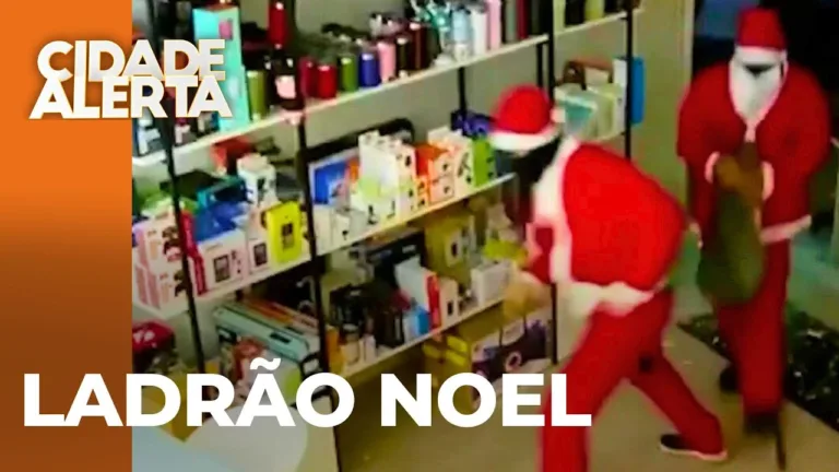 Papais Noéis ladrões: suspeitos fantasiados furtam loja de eletrônicos; câmera registrou o caso
