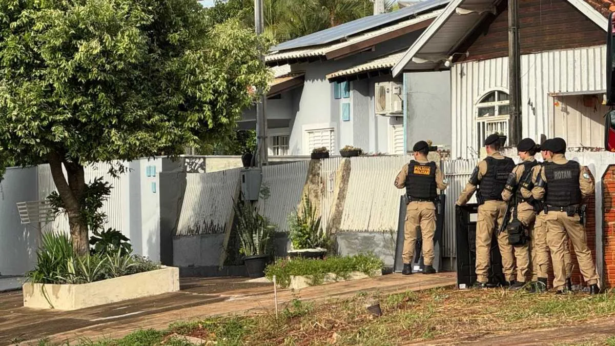 pai faz filhos reféns em altônia e morre baleado pela PM