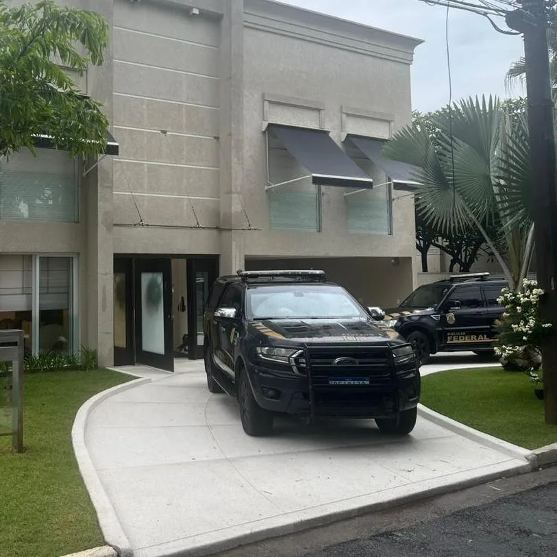 Operação da Polícia Federal conta com apoio de autoridades italianas