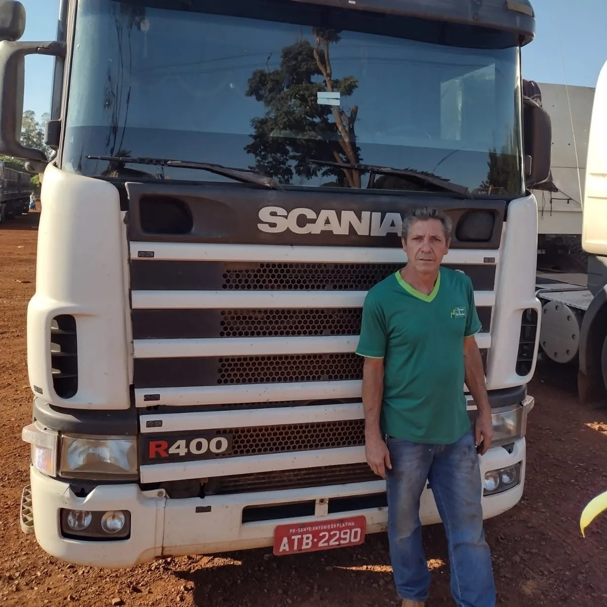 Caminhoneiro morto em acidente na BR-277 é identificado: “Sorriso contagiante”