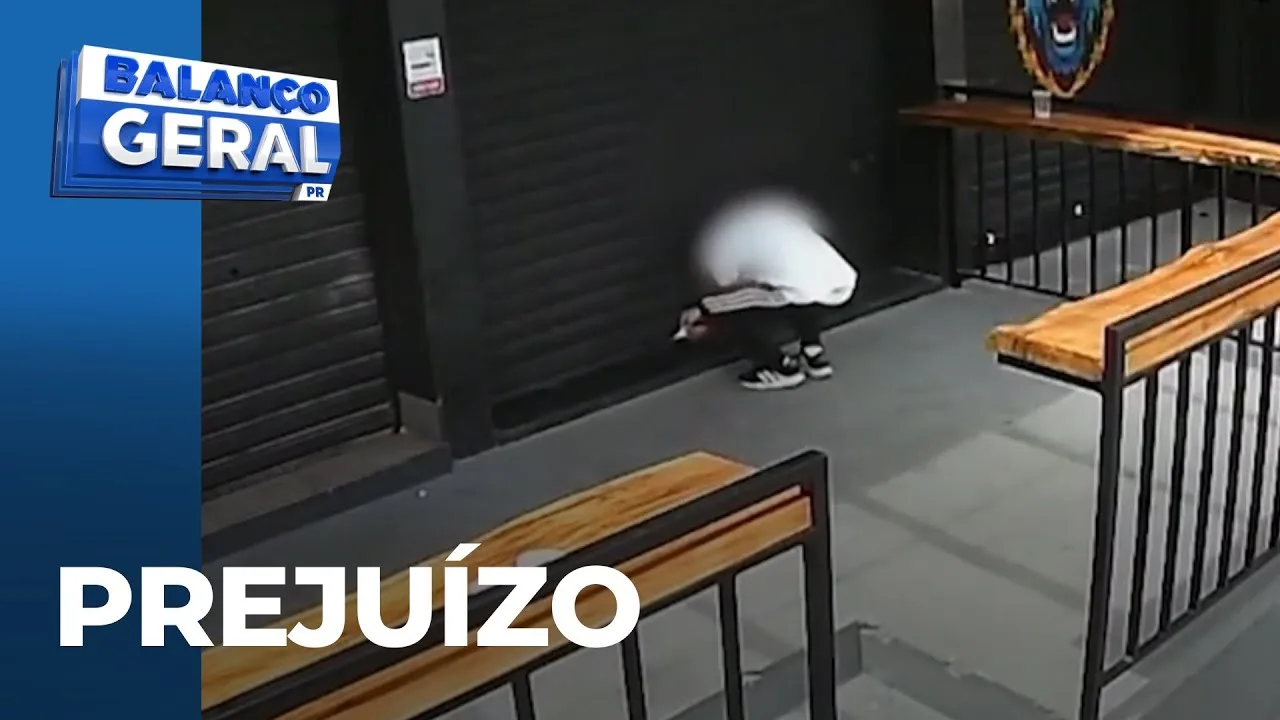 Vizinho é flagrado injetando cola em fechaduras e cadeados de bares no Batel