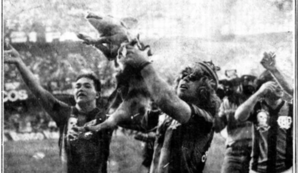 julião passeando com o porco no couto pereira