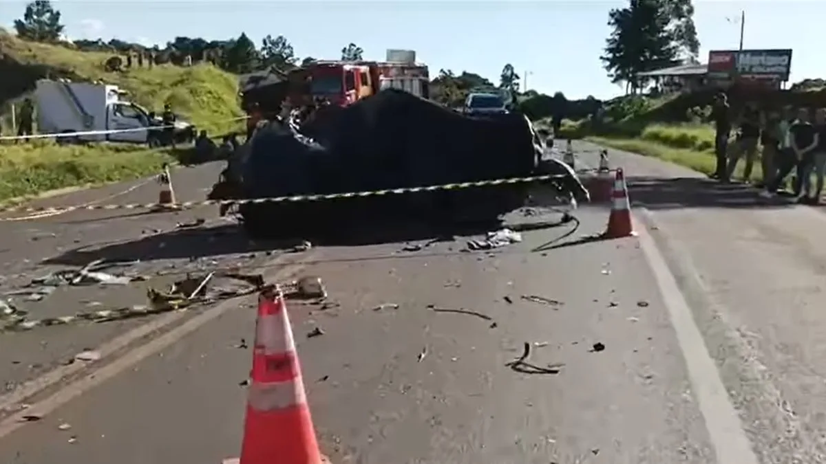 Casal de idoso morre em acidente na BR-277