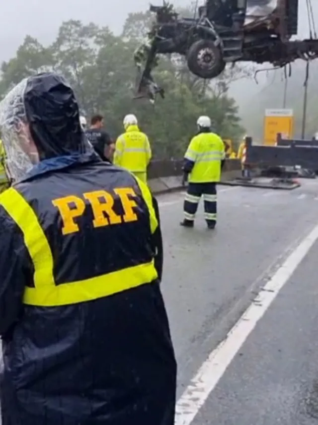 RIC Notícias Manhã mostra investigações de acidente com 9 mortos na BR-376