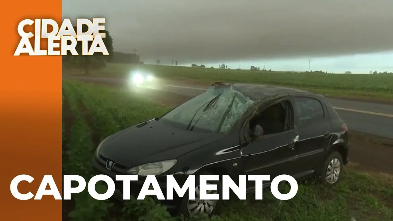 Acidente na PR-170: carro capota em Rolândia; imagens mostram a destruição