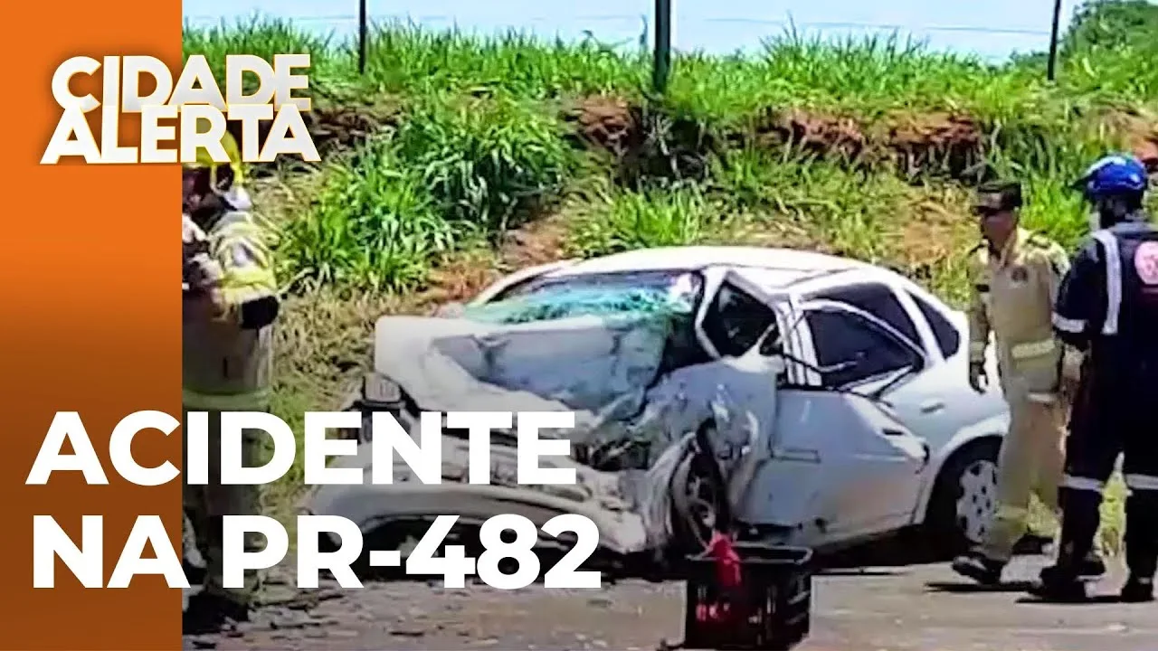 Acidente fatal na PR-482: Colisão deixa vítima presa nas ferragens