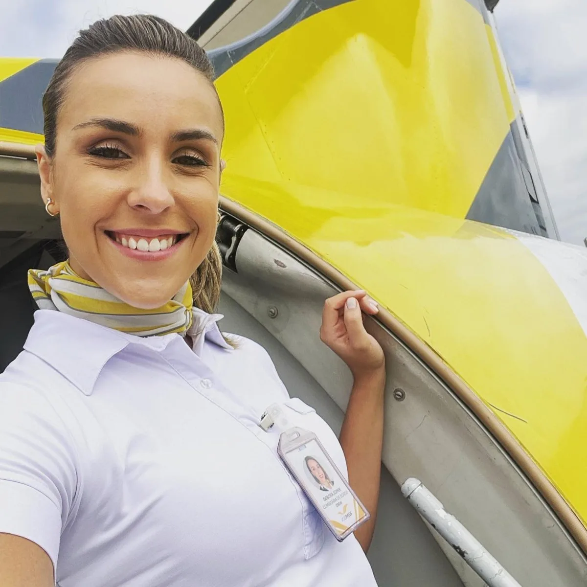 A Justiça do Trabalho condenou, em caráter liminar, a Voepass e a Latam ao pagamento de pensão ao viúvo de uma comissária de bordo do voo 2283, que caiu em Vinhedo, no interior de São Paulo, em agosto deste ano. Essa é a primeira condenação judicial relacionada ao acidente.